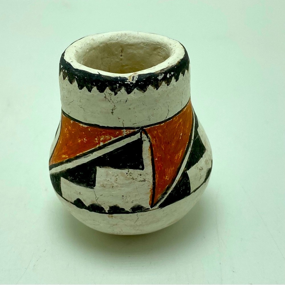 Acoma Pueblo Mini Vase Native American Clay Pottery